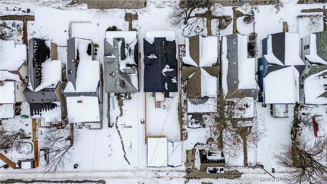 1748 Ekin Avenue, New Albany, IN 47150