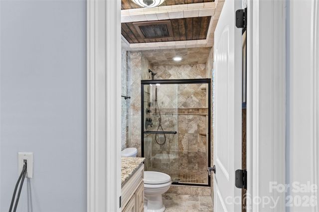 3103 N Centennial Street, High Point, NC 27265