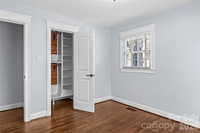 3103 N Centennial Street, High Point, NC 27265