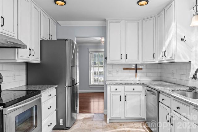 3103 N Centennial Street, High Point, NC 27265