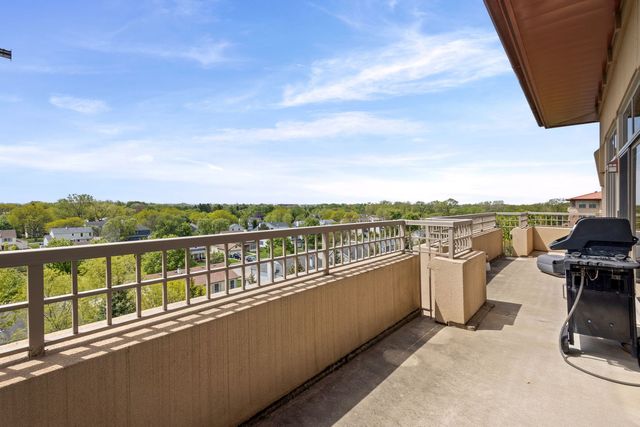 45 Prairie Park Drive 509, Wheeling, IL 60090