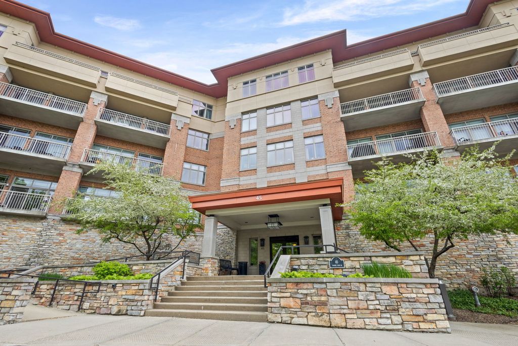 45 Prairie Park Drive 509, Wheeling, IL 60090