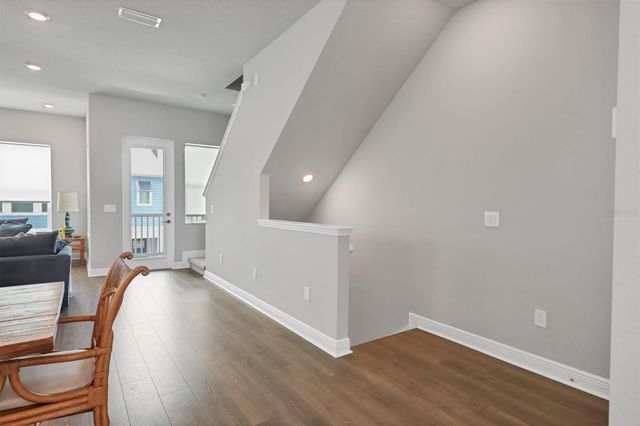 2329 LINDSTROM STREET, Sarasota, FL 34236