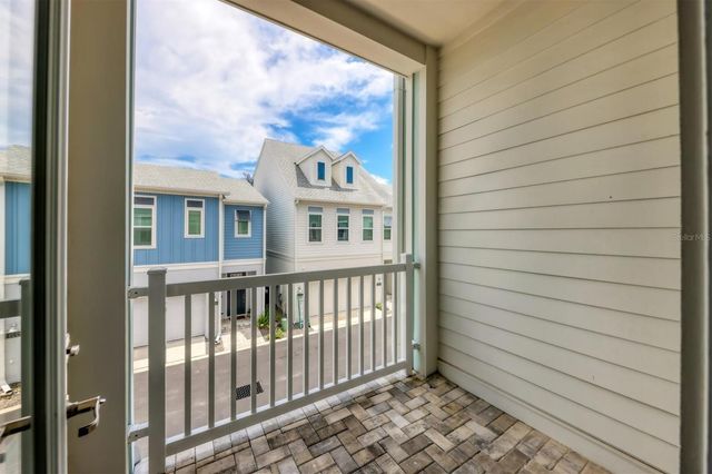 2329 LINDSTROM STREET, Sarasota, FL 34236