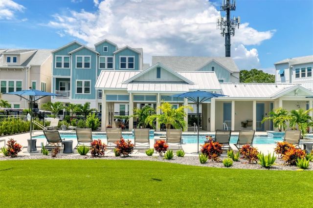 2329 LINDSTROM STREET, Sarasota, FL 34236