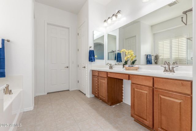 15981 W POINSETTIA Drive, Surprise, AZ 85379