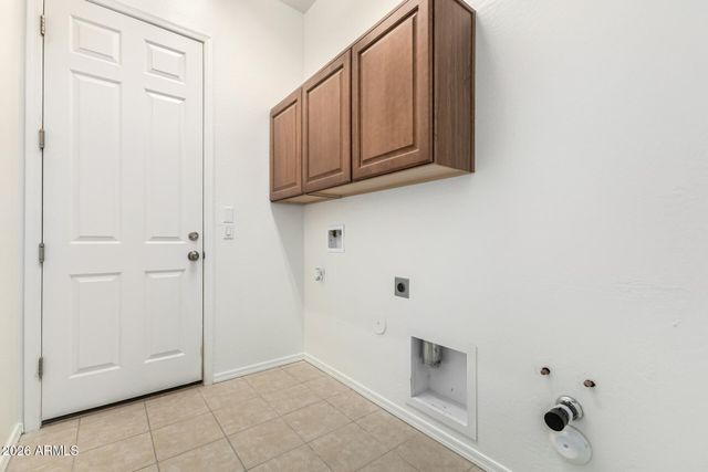 15981 W POINSETTIA Drive, Surprise, AZ 85379