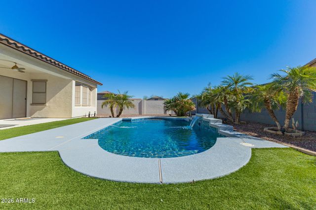 15981 W POINSETTIA Drive, Surprise, AZ 85379