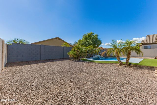 15981 W POINSETTIA Drive, Surprise, AZ 85379