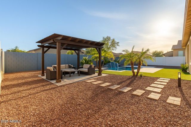 15981 W POINSETTIA Drive, Surprise, AZ 85379