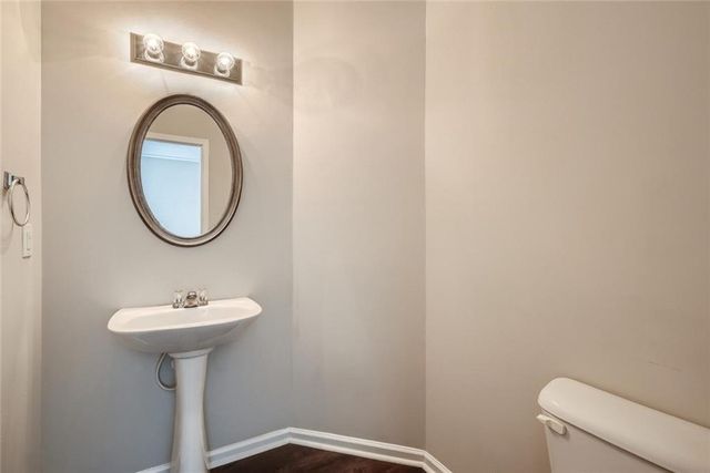 707 Breeze Lane, Woodstock, GA 30188