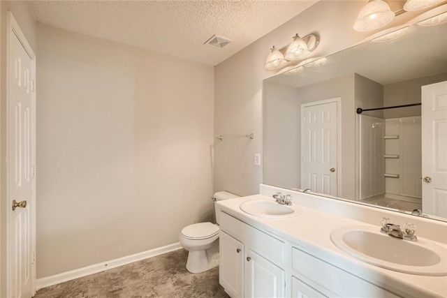 707 Breeze Lane, Woodstock, GA 30188