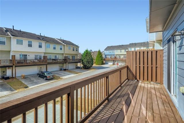 707 Breeze Lane, Woodstock, GA 30188