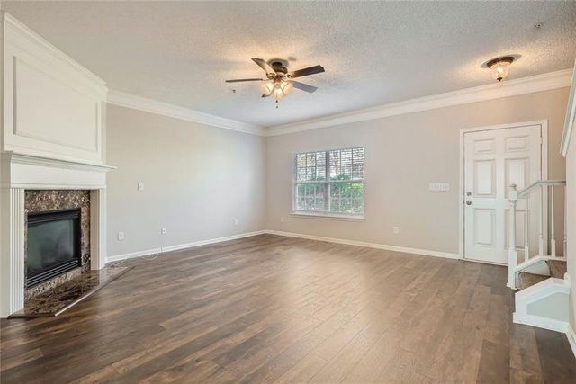 707 Breeze Lane, Woodstock, GA 30188