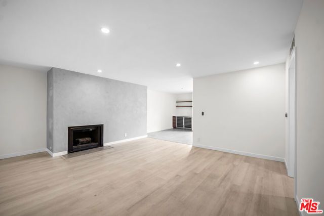 136 S Swall Drive 4, Los Angeles, CA 90048