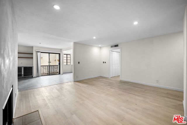136 S Swall Drive 4, Los Angeles, CA 90048