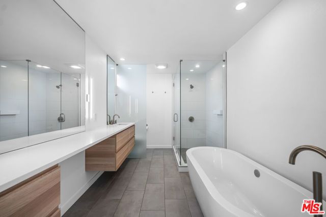 136 S Swall Drive 4, Los Angeles, CA 90048