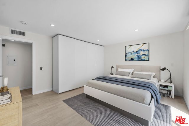 136 S Swall Drive 4, Los Angeles, CA 90048
