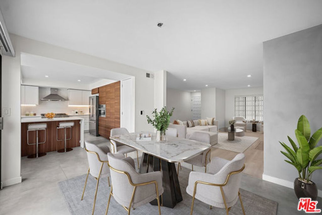 136 S Swall Drive 4, Los Angeles, CA 90048