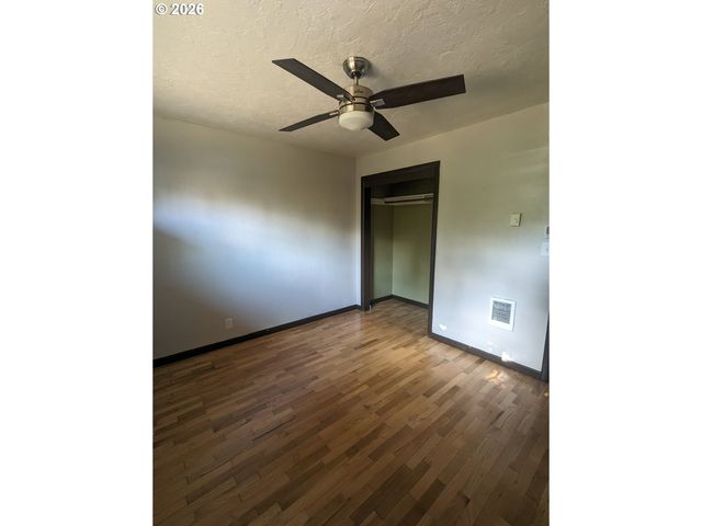 2682 HARRIS St, Eugene, OR 97405