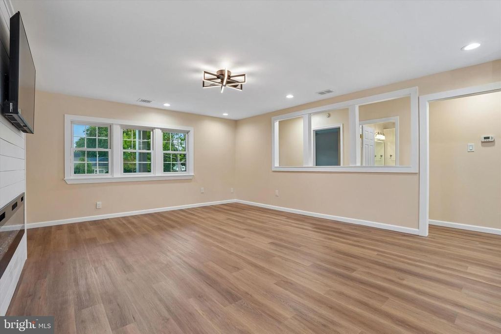 2924 JUNE AVE, BENSALEM, PA 19020 — photo 3