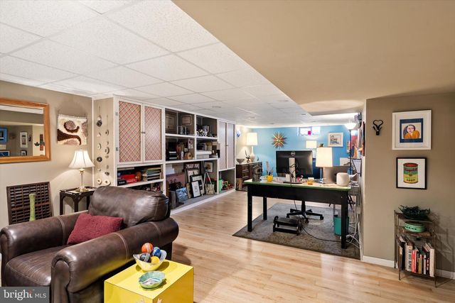 16 SAINT MARTINS RD, Cherry Hill, NJ 08002