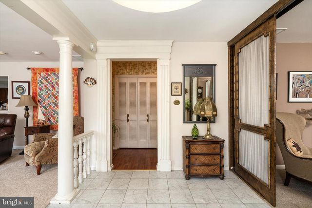 16 SAINT MARTINS RD, Cherry Hill, NJ 08002