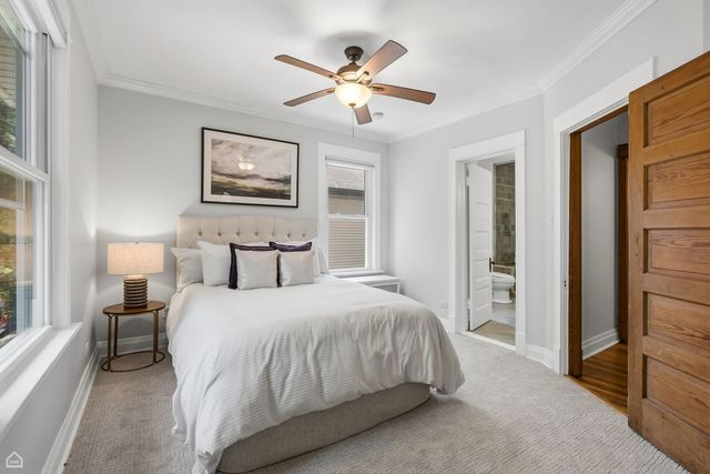 3757 N Bosworth Avenue, Chicago, IL 60613