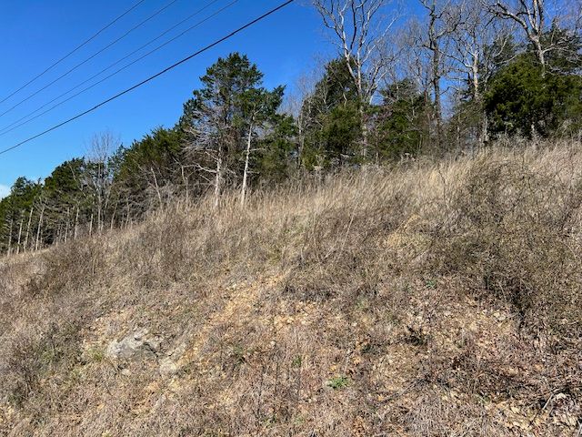 225 Stateline Drive, Holiday Island, AR 72631