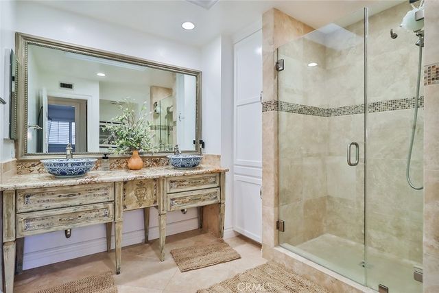 4658 Tam Oshanter Drive, Thousand Oaks, CA 91362