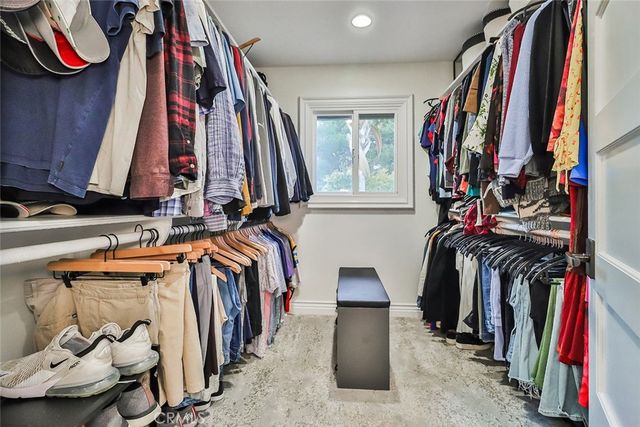 4658 Tam Oshanter Drive, Thousand Oaks, CA 91362