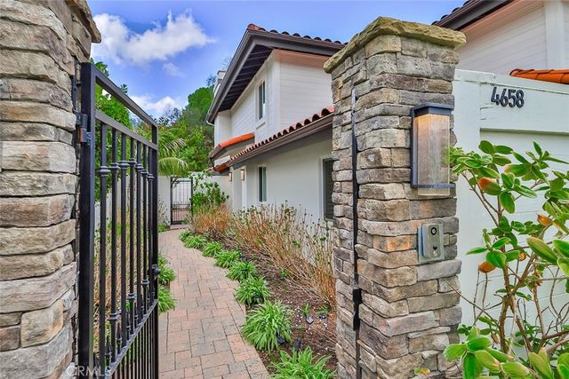 4658 Tam Oshanter Drive, Thousand Oaks, CA 91362