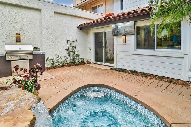 4658 Tam Oshanter Drive, Thousand Oaks, CA 91362