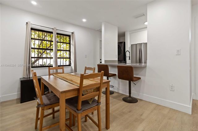 12241 SW 24th Ter 39, Miami, FL 33175