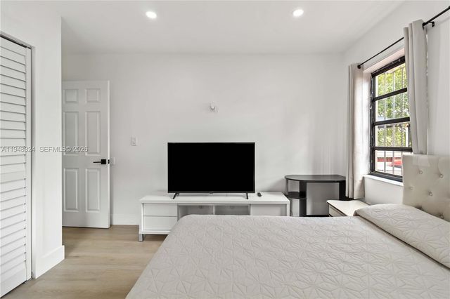 12241 SW 24th Ter 39, Miami, FL 33175