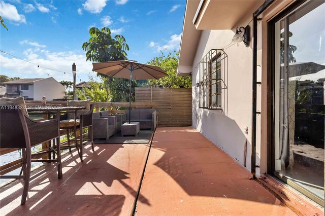 12241 SW 24th Ter 39, Miami, FL 33175