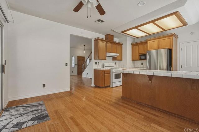 8523 Calle de Buena FE, El Cajon, CA 92021