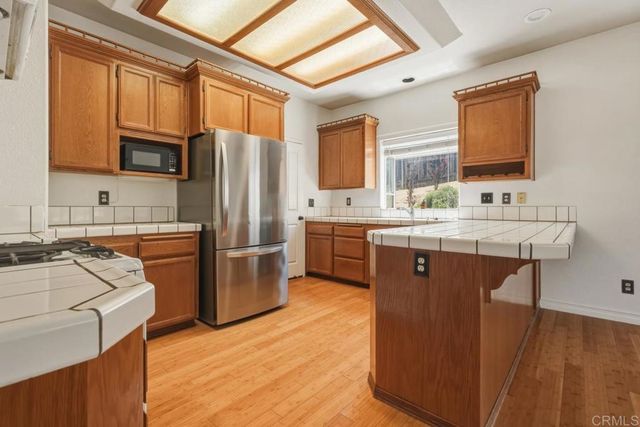 8523 Calle de Buena FE, El Cajon, CA 92021