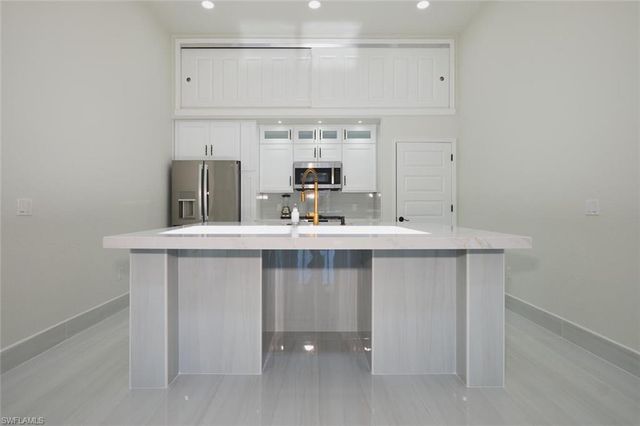 30000 Bermont RD, Punta Gorda, FL 33982