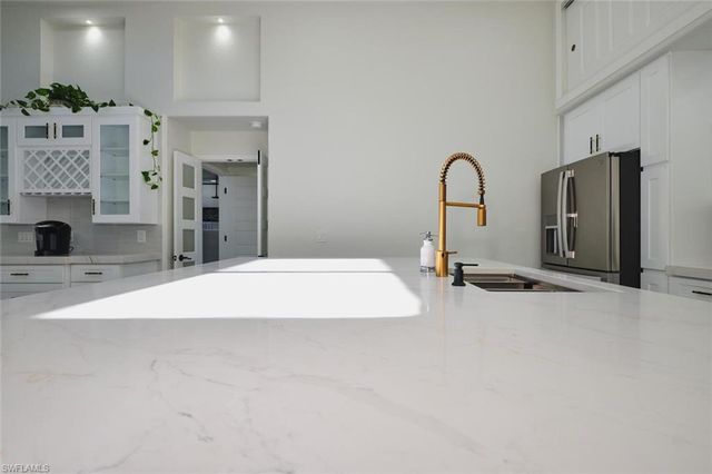 30000 Bermont RD, Punta Gorda, FL 33982