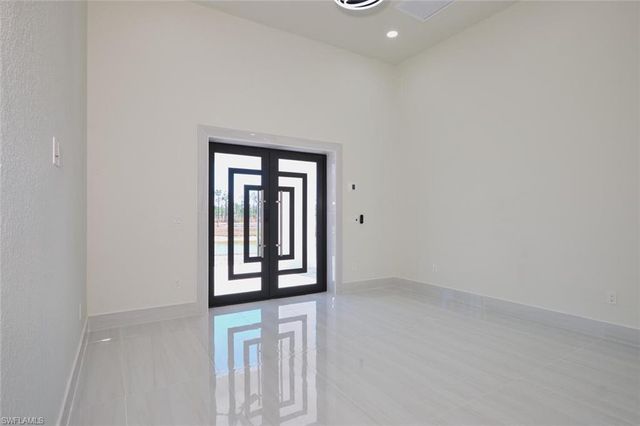 30000 Bermont RD, Punta Gorda, FL 33982