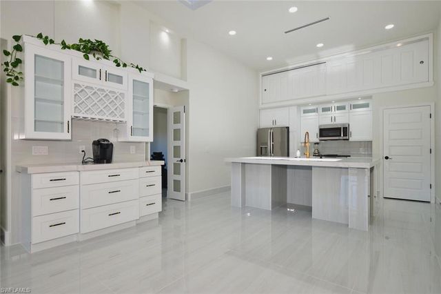 30000 Bermont RD, Punta Gorda, FL 33982