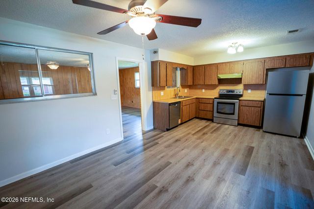 6319 RAW HYDE Trail S, Jacksonville, FL 32210