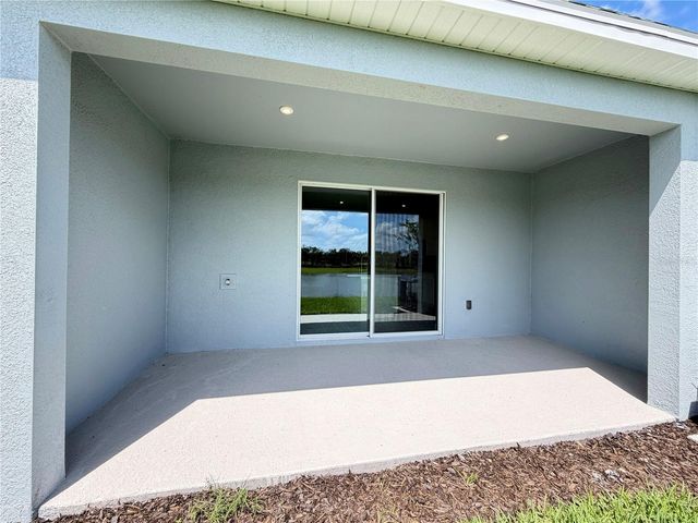 12326 AMBER CREEK CIRCLE, Lakewood Ranch, FL 34211