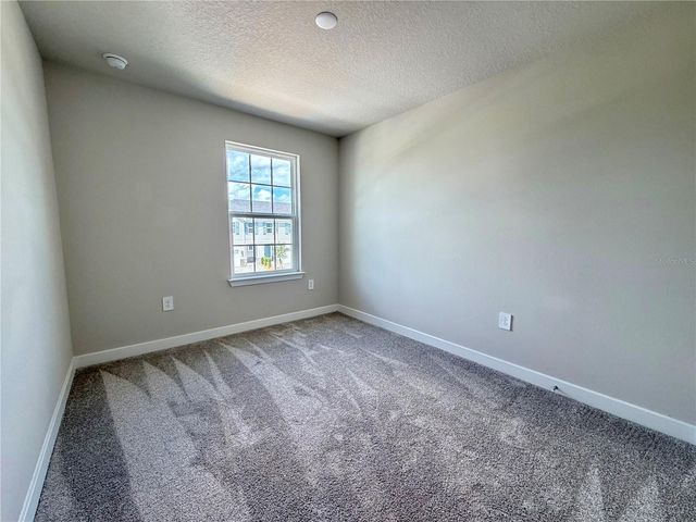 12326 AMBER CREEK CIRCLE, Lakewood Ranch, FL 34211