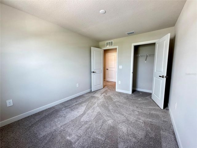 12326 AMBER CREEK CIRCLE, Lakewood Ranch, FL 34211