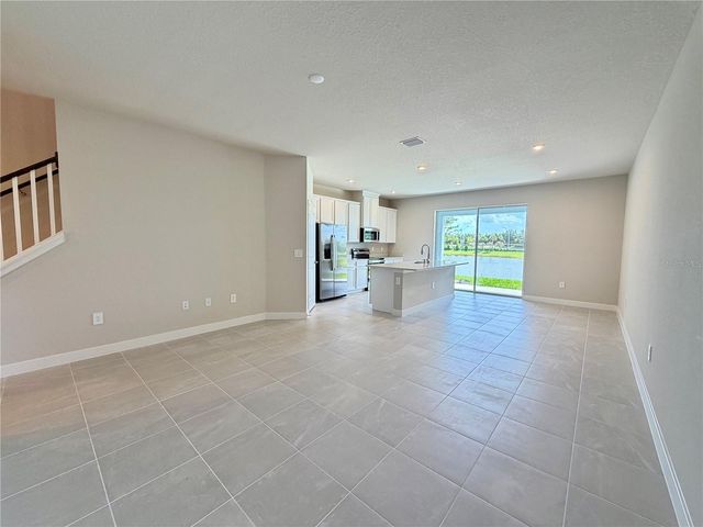 12326 AMBER CREEK CIRCLE, Lakewood Ranch, FL 34211