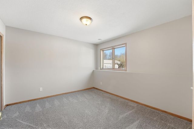 3524 385th Avenue NW, Stanchfield, MN 55080