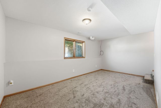 3524 385th Avenue NW, Stanchfield, MN 55080