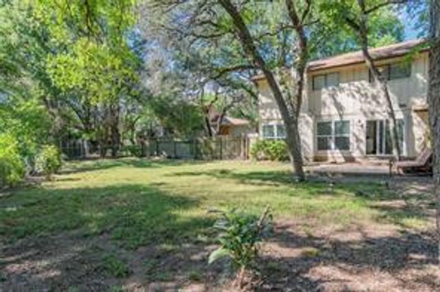 1506 Aquifer CV B, Austin, TX 78746